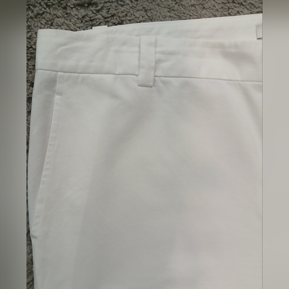 Vince Crisp White 100% Cotton Straight Leg Mid Rise Chino Pants Size 16 - Picture 6 of 10